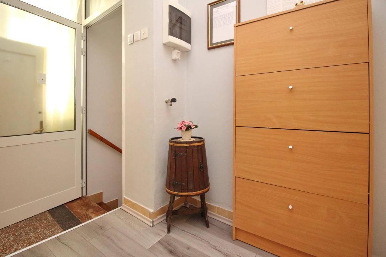 Apartment Kalcic 바슈카 외부 사진